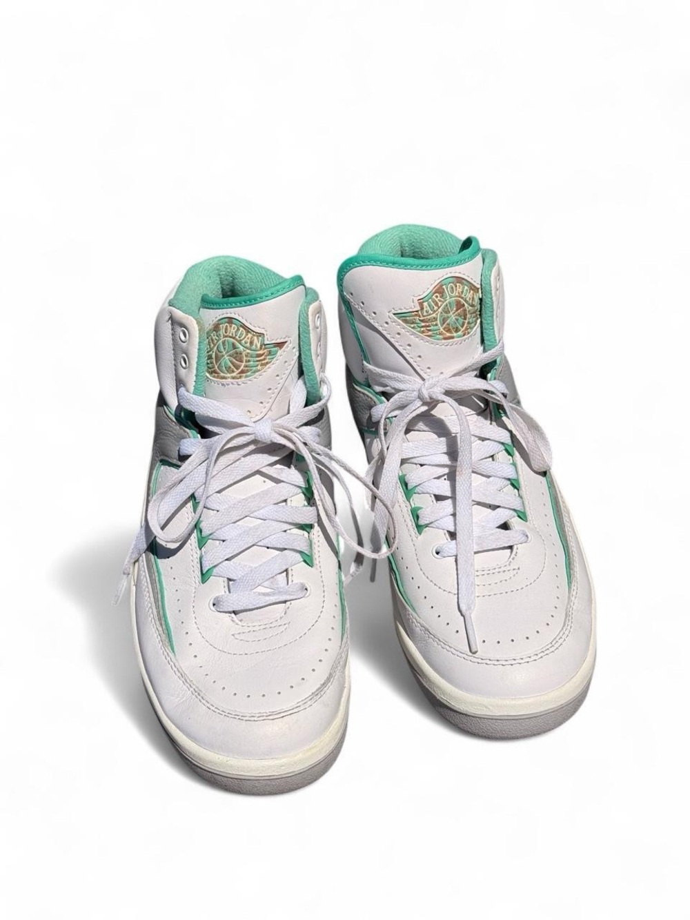 Women’s Nike Air Jordan 2 Retro "Crystal Mint" - Size 10